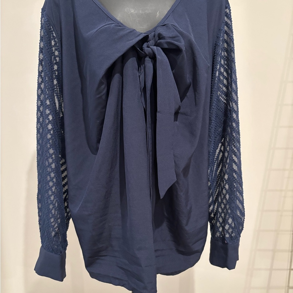 SHEIN Blue Tie Front Long Sleeve Blouse